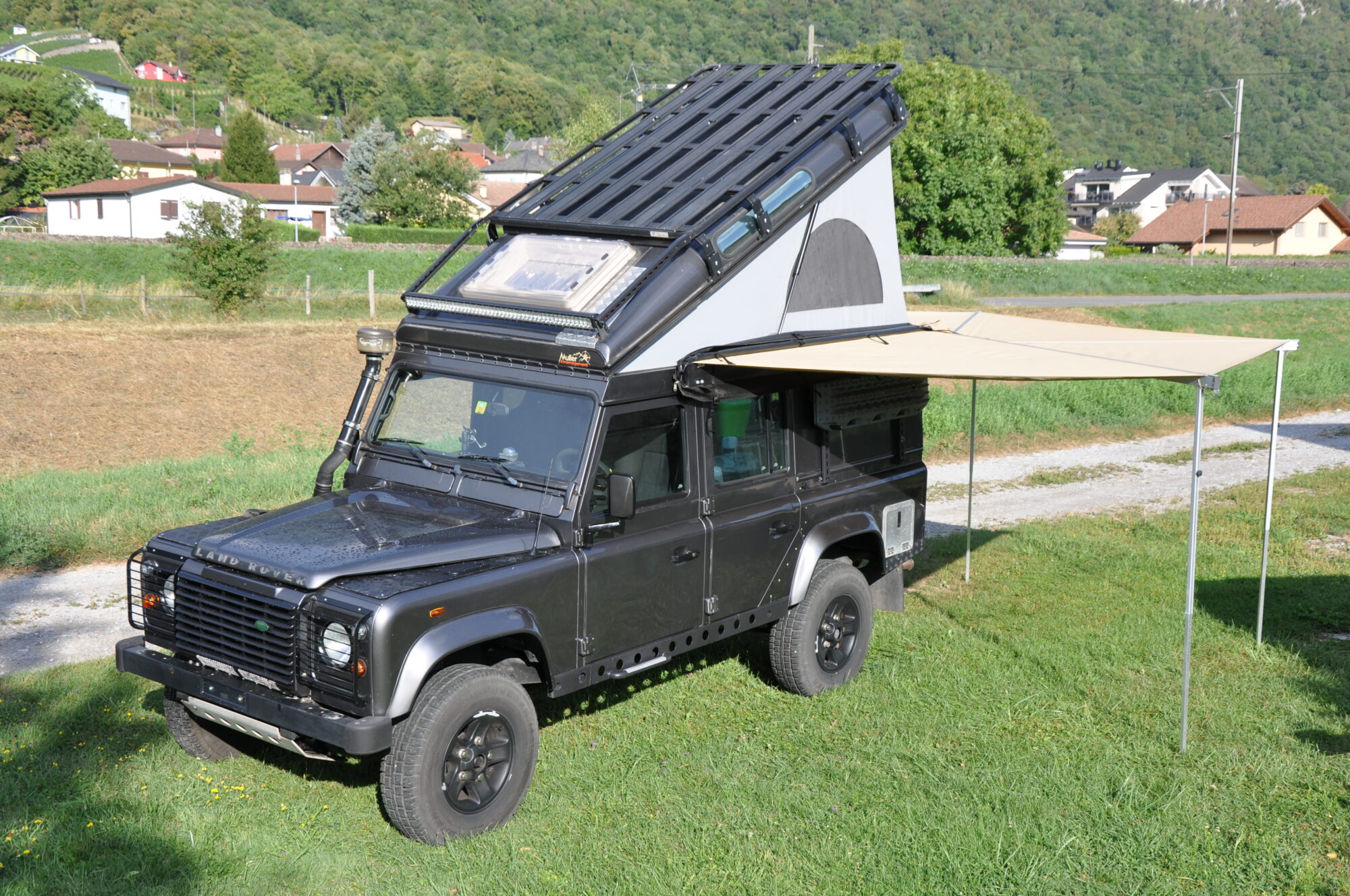 Land Rover Defender TD5 Camper