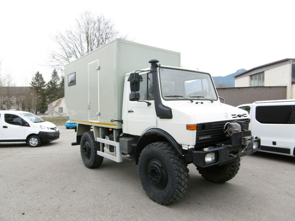 Mercedes-Benz UNIMOG 4×4 EXPEDITIONSFAHRZEUG