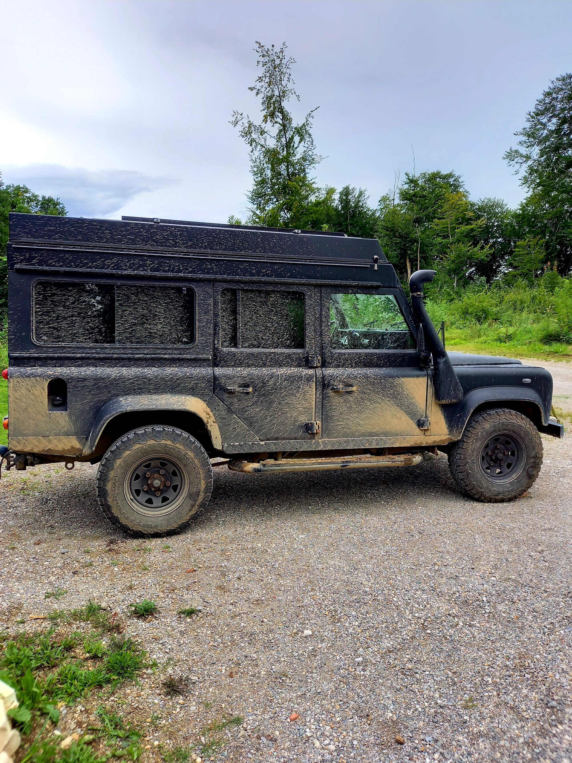 LANDROVER defender 110 wohnmobil