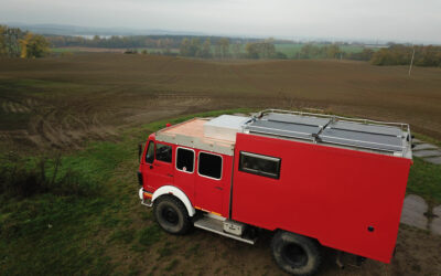 Mercedes 4×4 ExMo / H-Kennz. / WoMo-Zul. / Autark / TÜV Neu