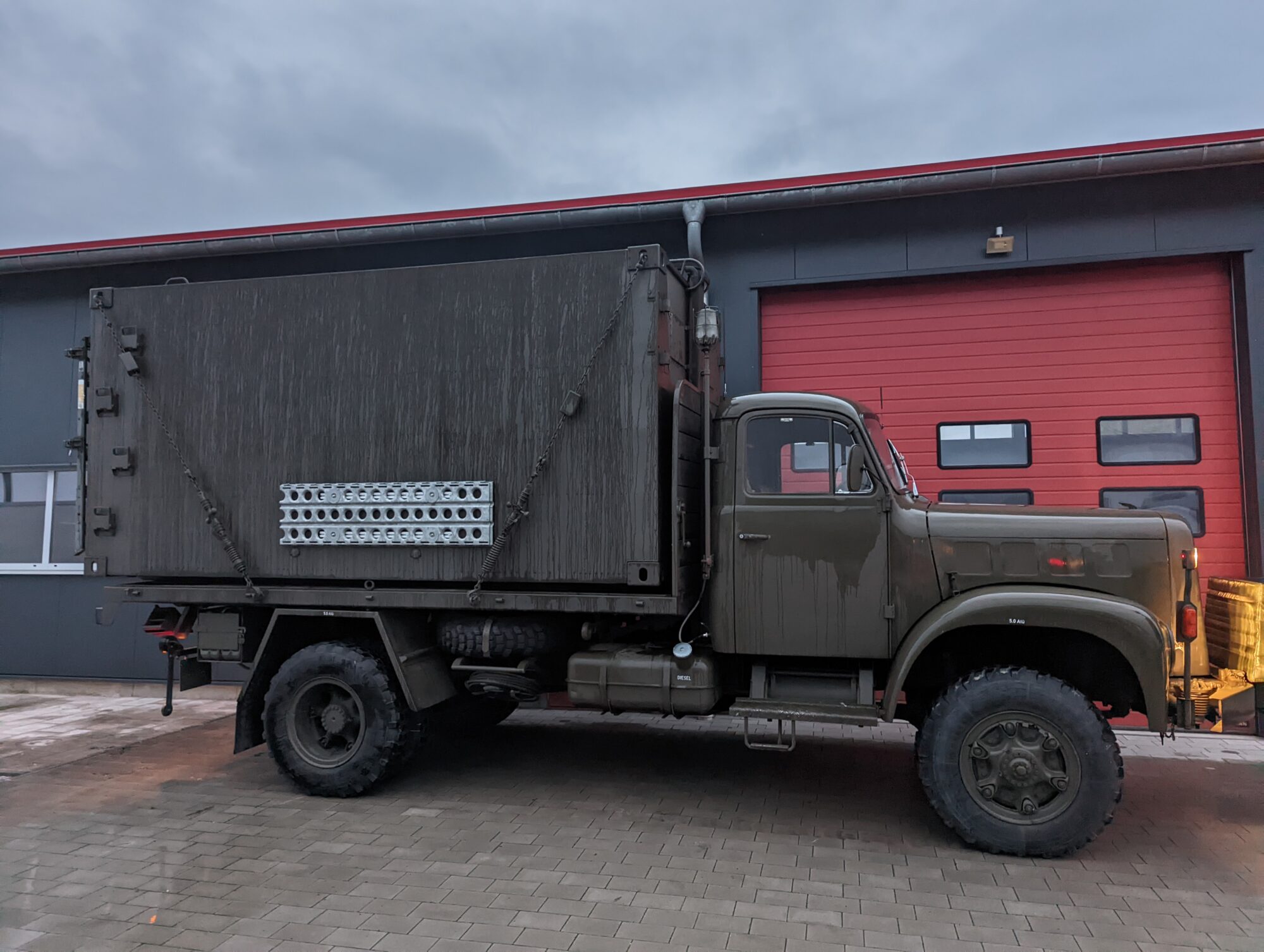 Saurer 2DM Berna