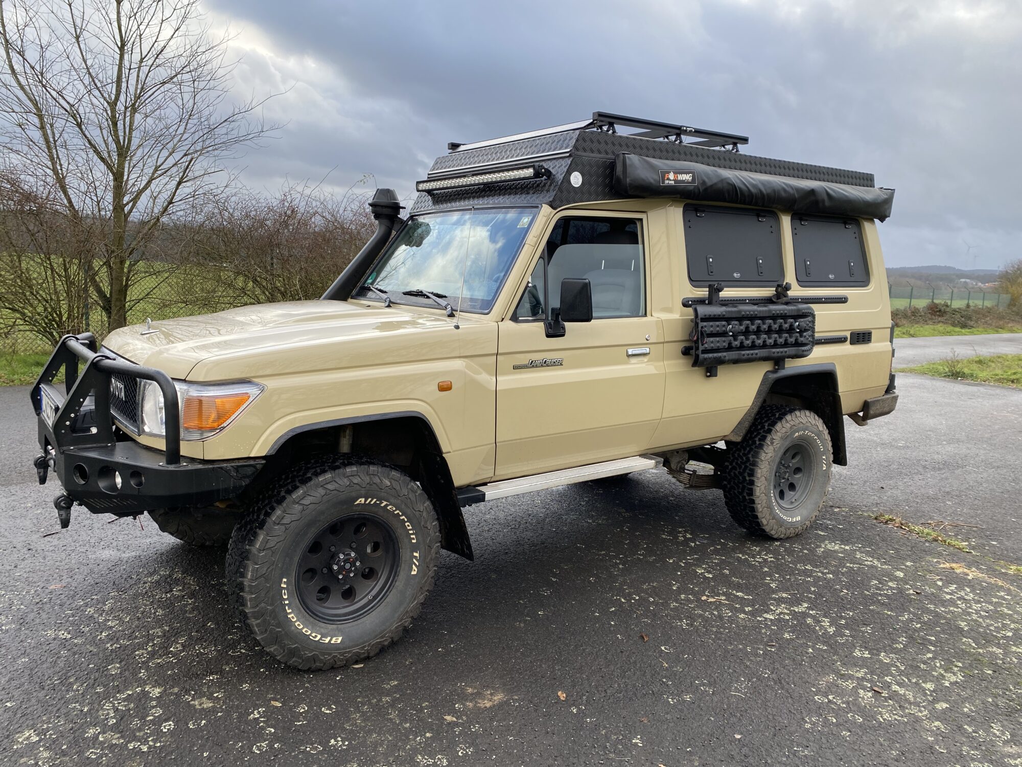 Toyota Landcruiser Grj 78 Buschtaxi