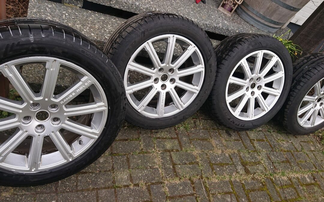 Rangerover Felgen mit Dunlopreifen