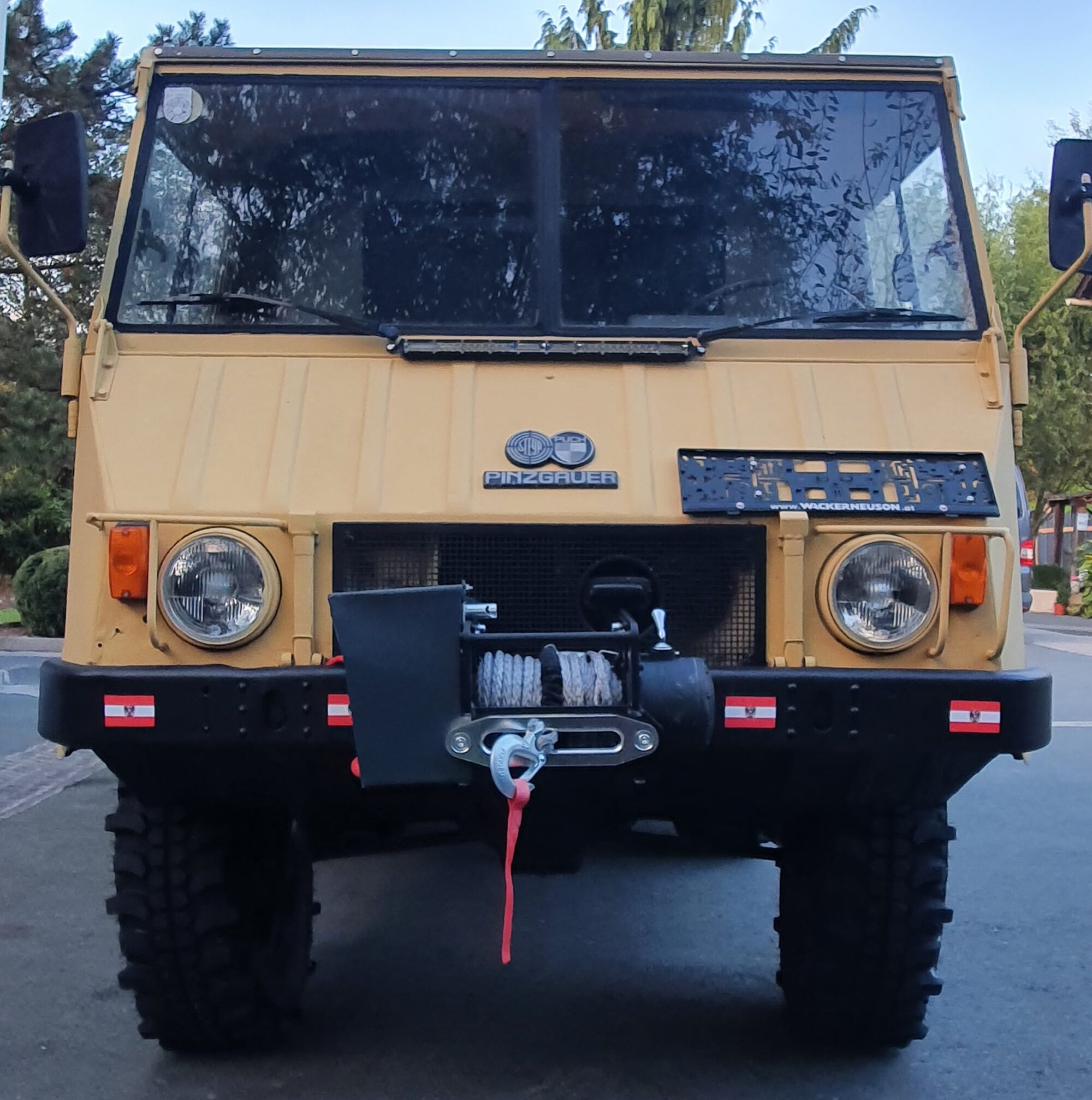 Puch Pinzgauer 6×6