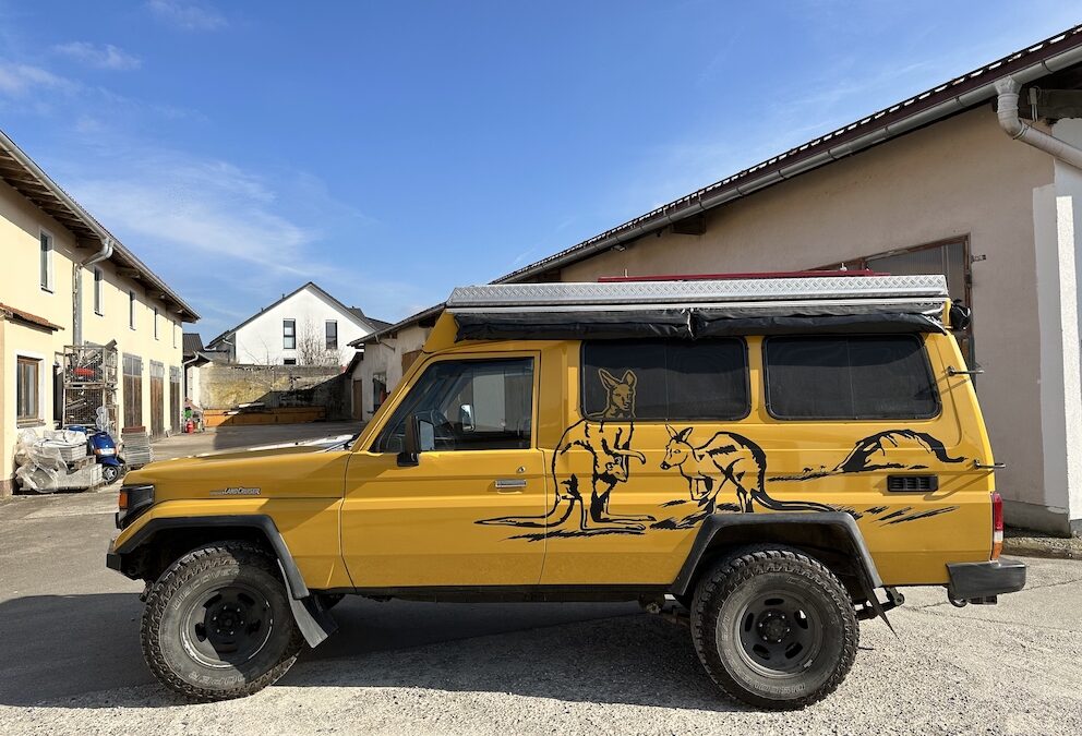 Toyota Land Cruiser HZJ75 (Buschtaxi) – Expeditionsmobil