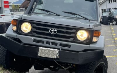 Land Cruiser HZJ 71