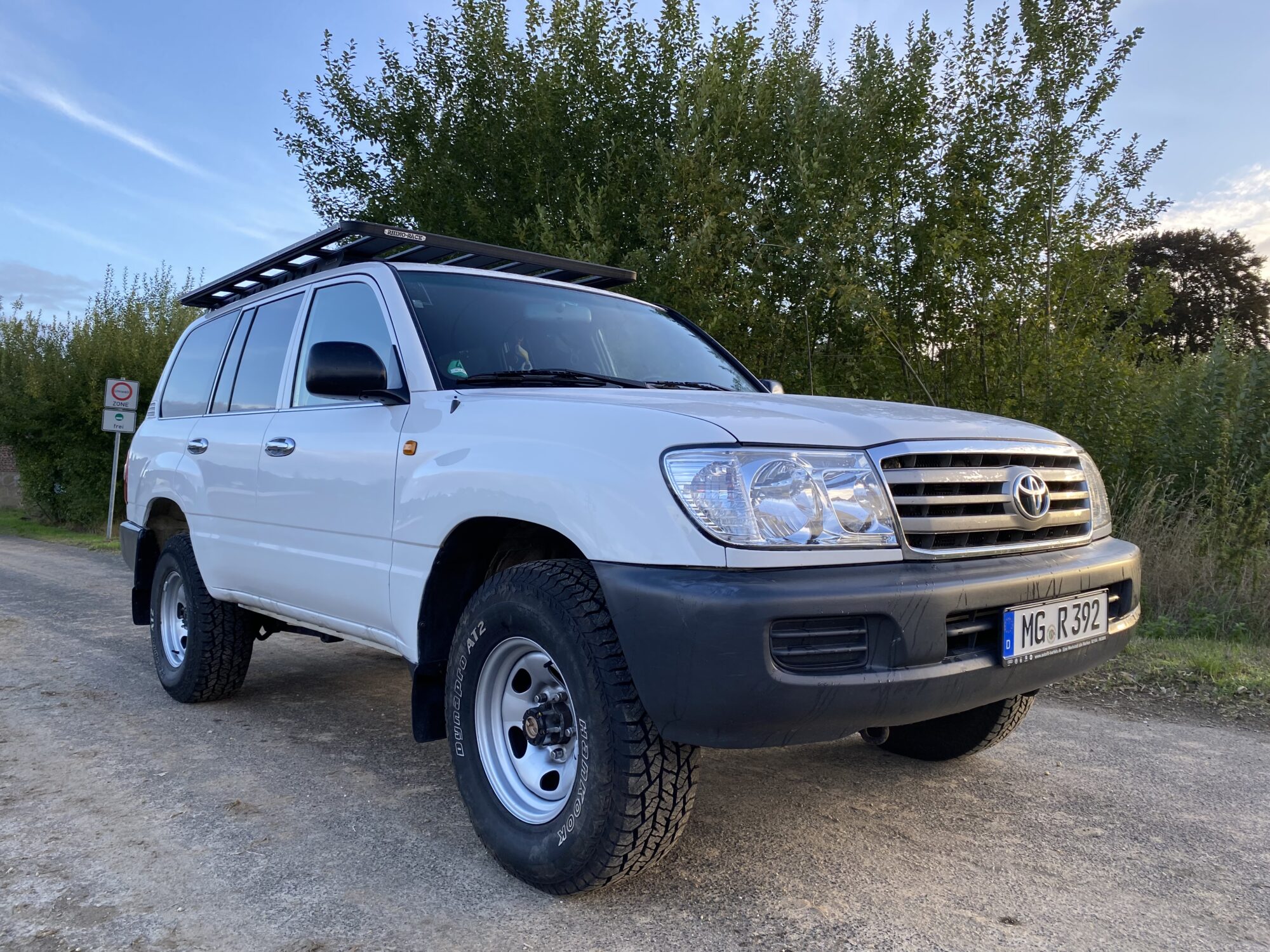 Toyota Land Cruiser HZJ 105
