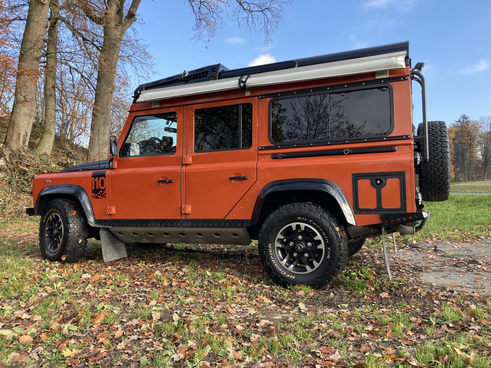 Land Rover Defender 110 Adventure Expeditions-/Reisefahrzeug