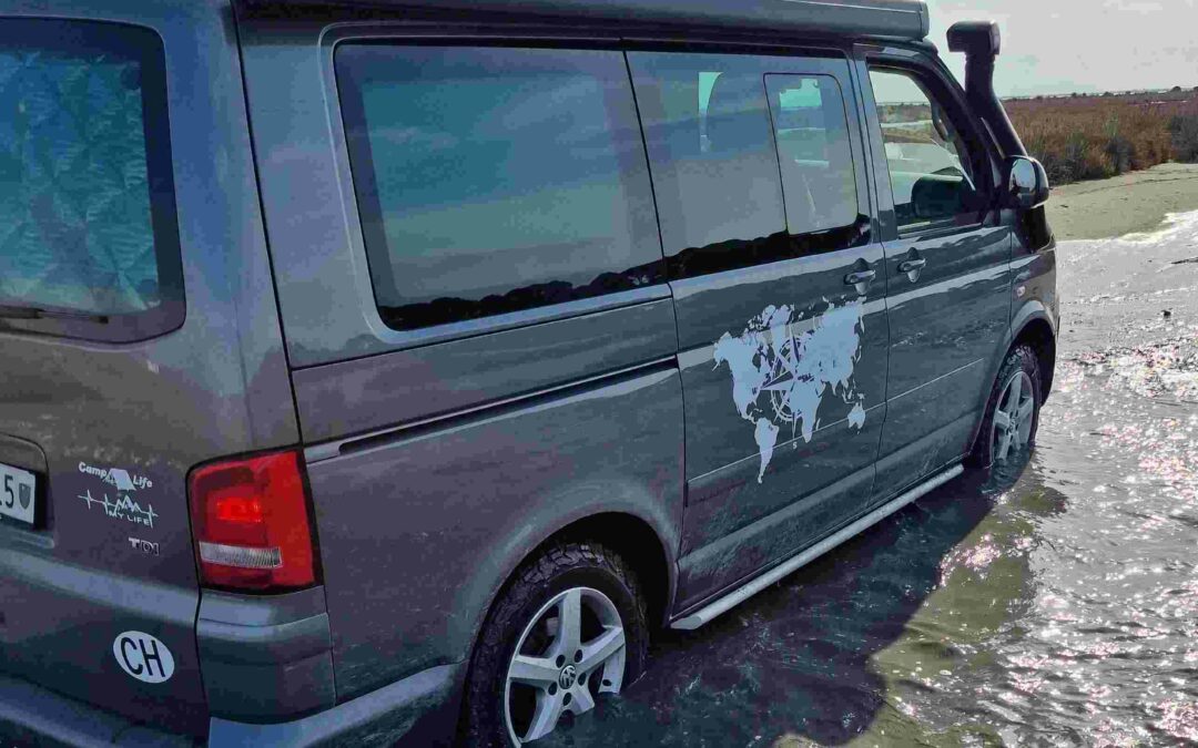 Einzigartiger Offroad Ausbau T5 California 4Motion mit neuem Motor
