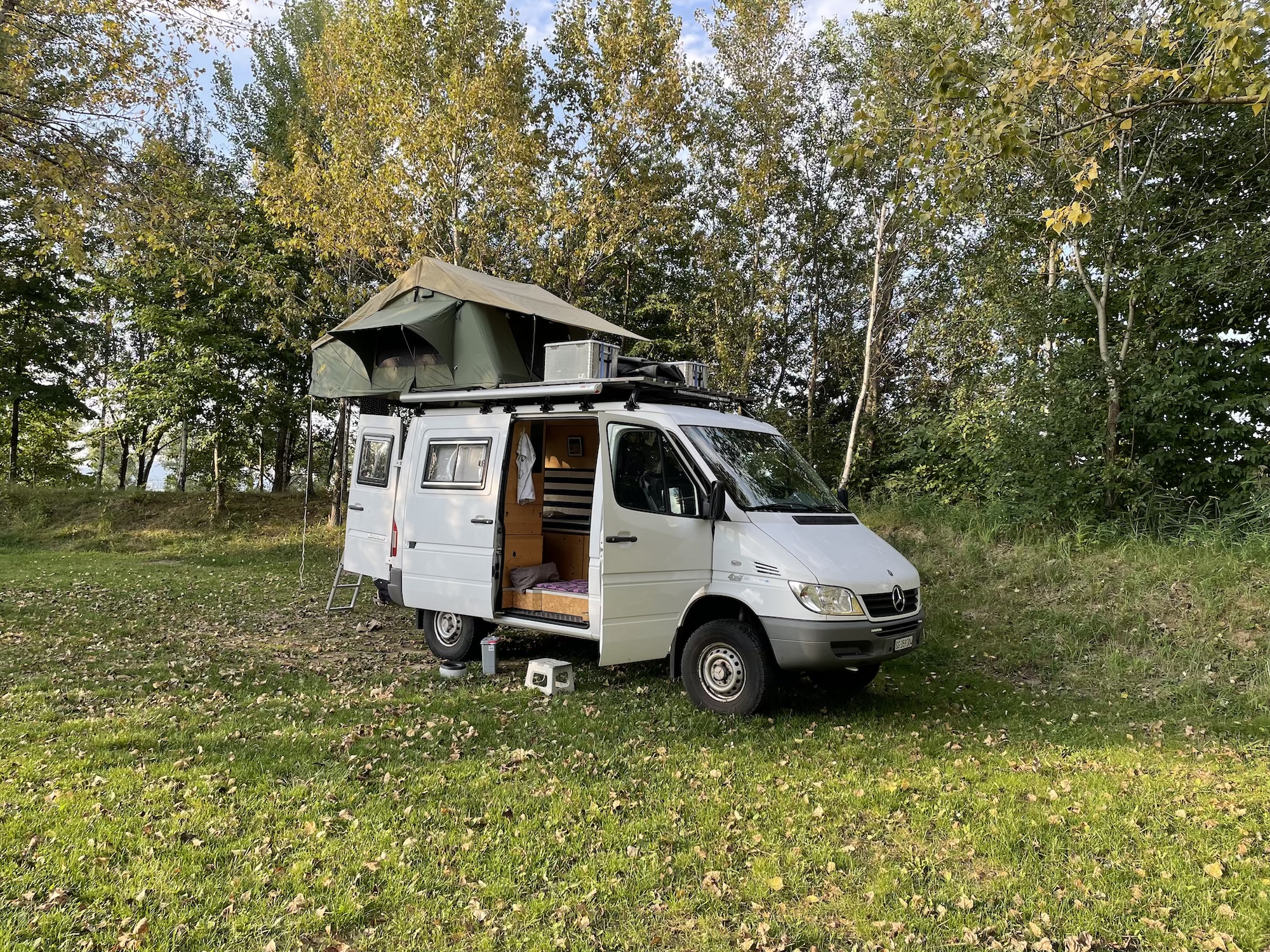 Mercedes-Benz Sprinter 4×4 Abenteuer-Camper