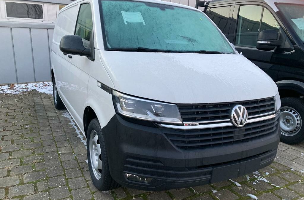 VW T6 Transporter 6.1 Kasten 2,0 l, 110 kW TDI 4Motion 7 Gang-DSG, Diesel, neuwertig bzw. einer der Letzten !