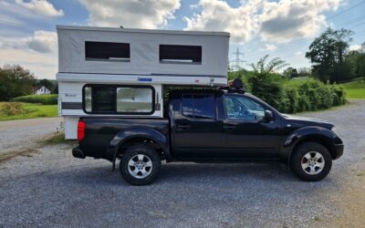 NISSAN Navara D40 4×4 mit Wohnkabine Four Wheel Camper