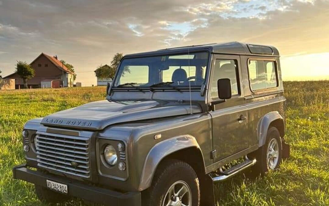 LAND ROVER Defender 90 SW 2.4Tdc