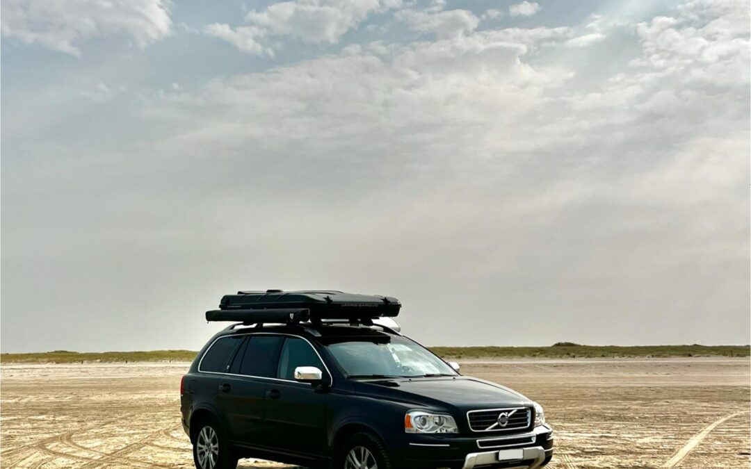 VOLVO XC90 D5 AWD mit Dachzelt und Campingausstattung