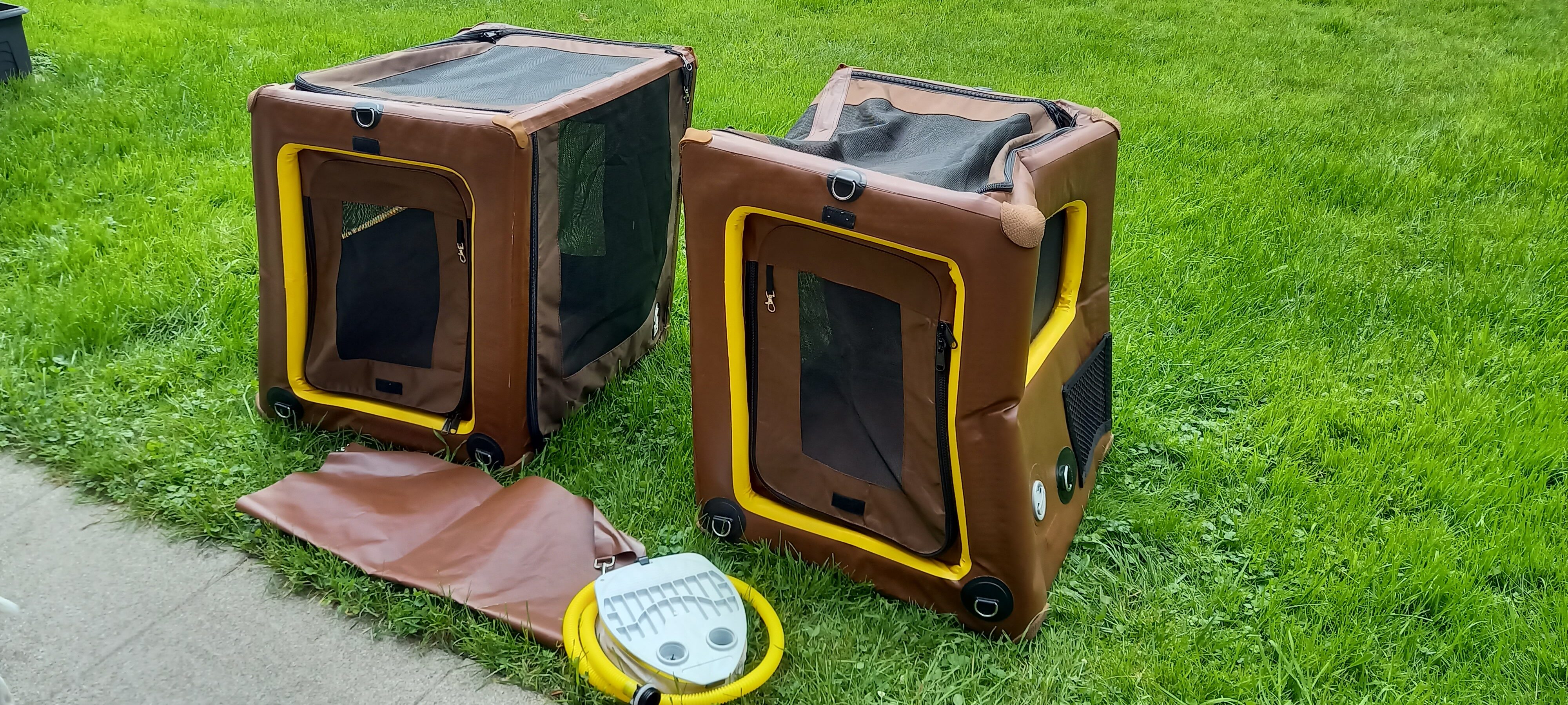 TAMI Backseat M – Hundebox aufblasbar mit Airbagfunktion