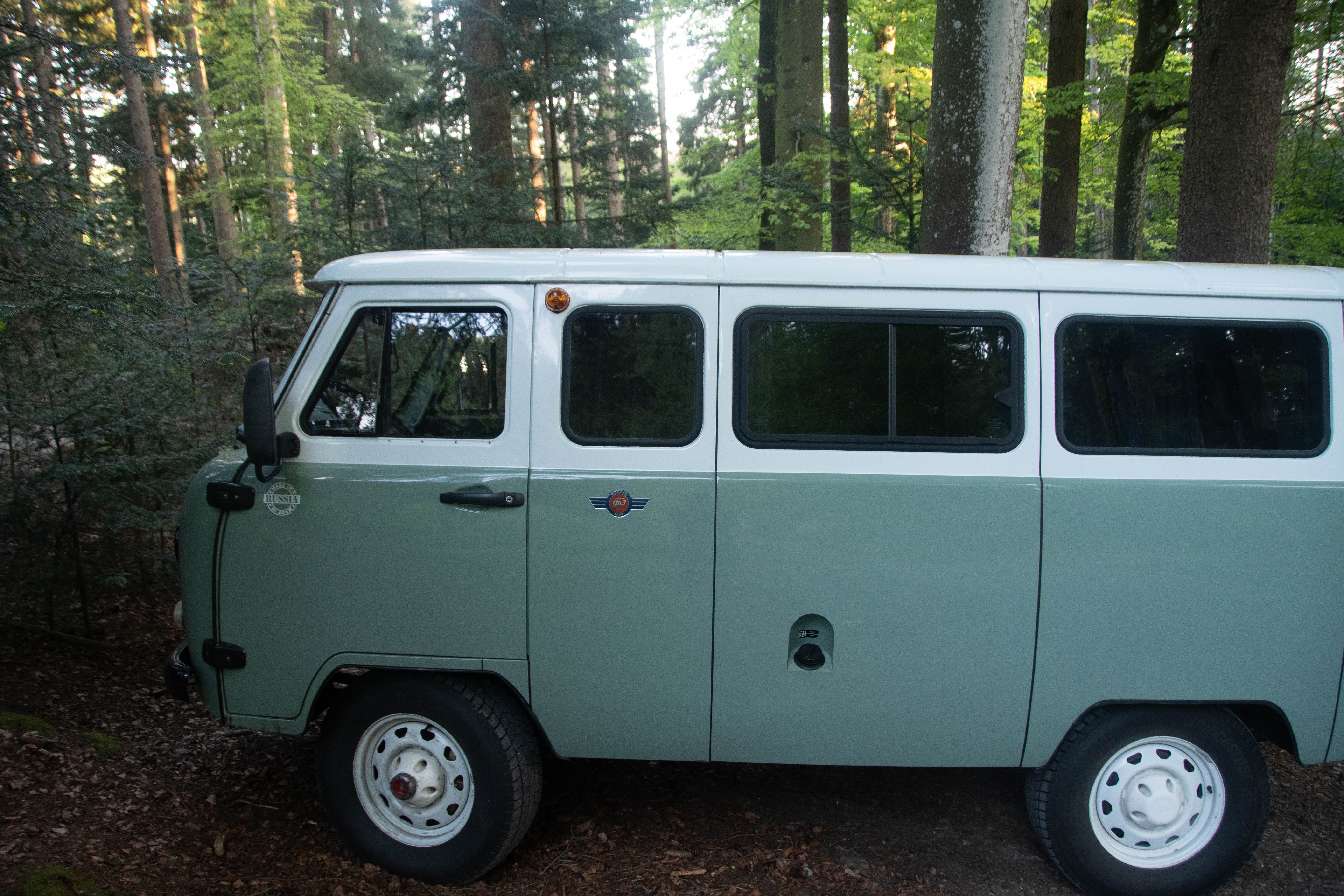 UAZ 2206 mit Schweizer Zulassung und frisch ab MFK zu verkaufen