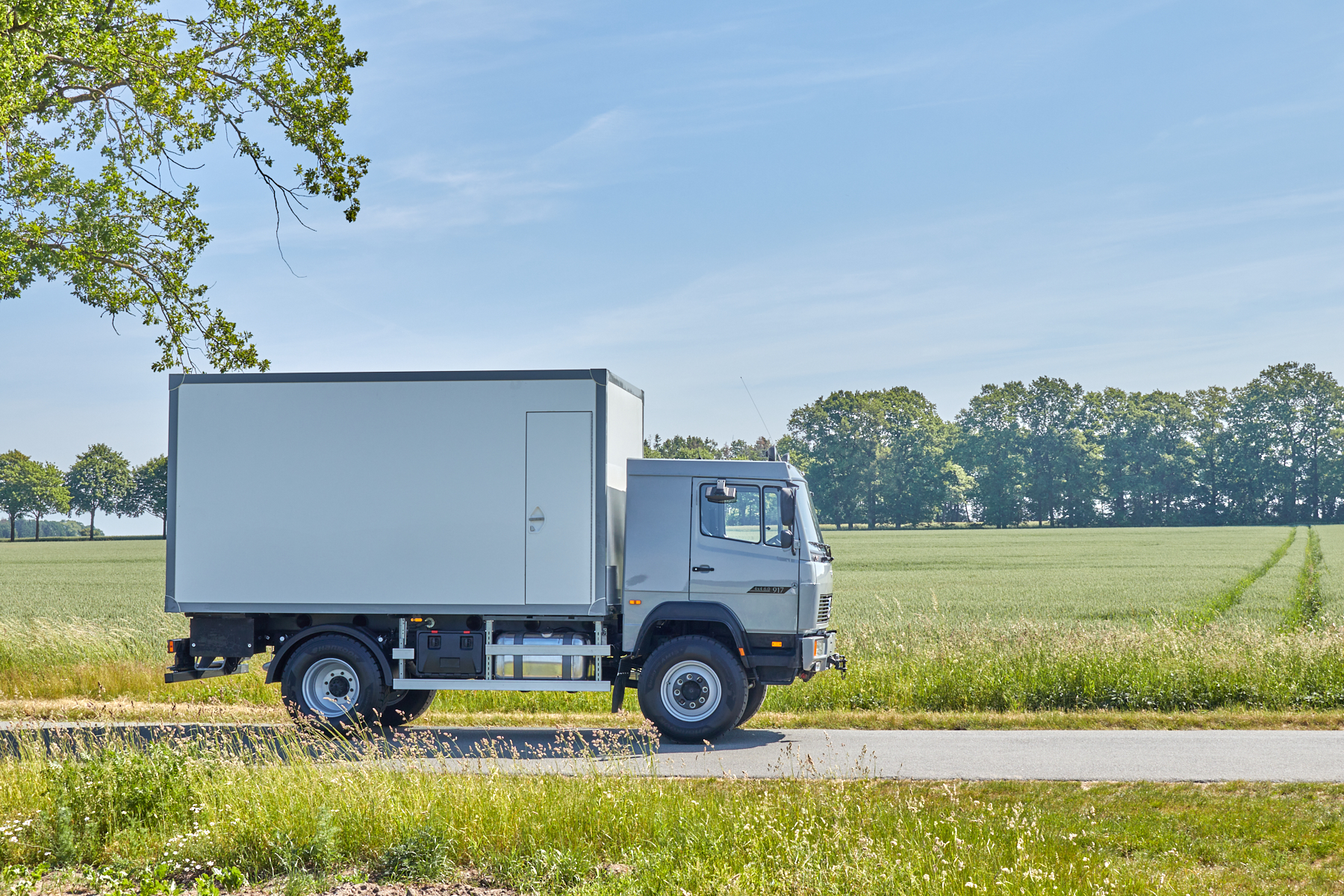Mercedes 917 6.0 4×4 Expeditionsmobil LN2 mit Euro 2 OM 366 LA