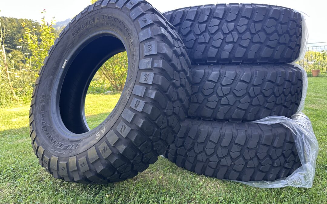 Neu! BF Goodrich MT KM2 – LT255/75R17 – 5 Stück – DOT 2021