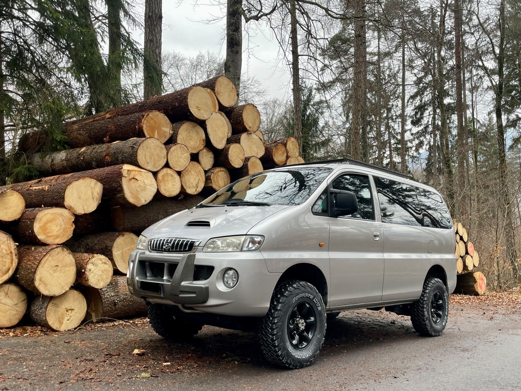 Hyundai Starex 2.5TD 4×4 mit Untersetzung