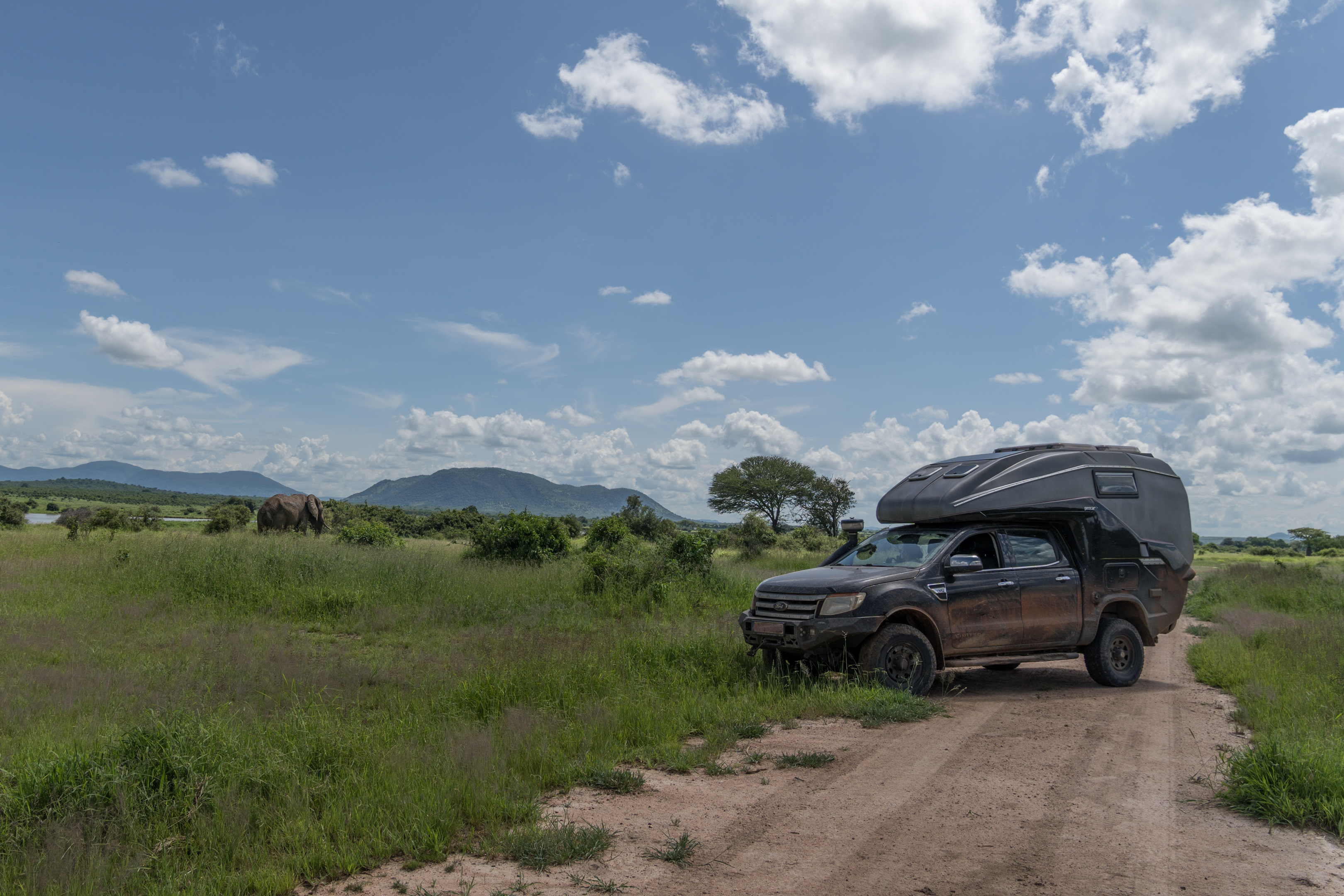 Expeditionsfahrzeug Camper Wohnmobil Geocar Ford Ranger 3.2. TDI