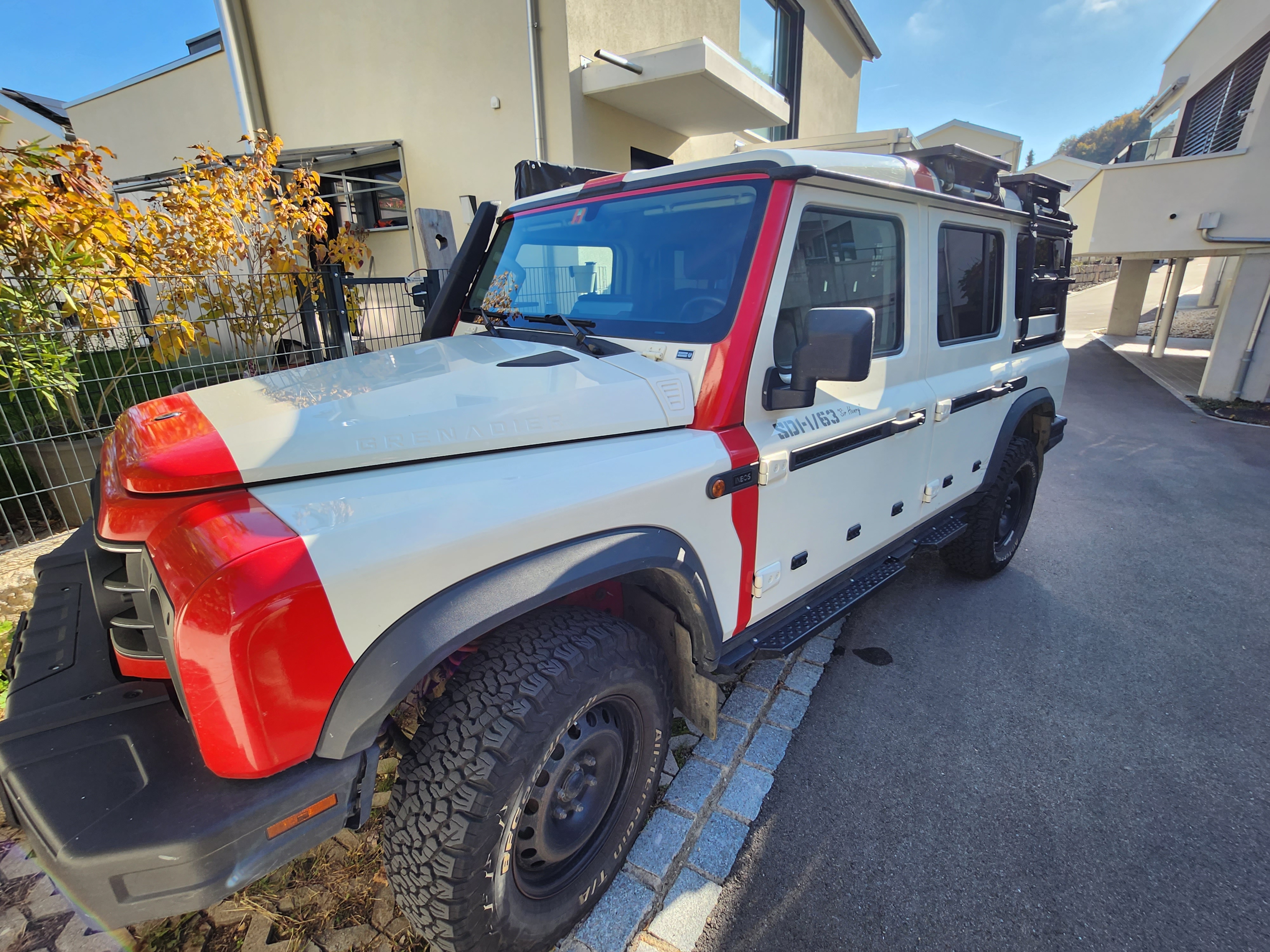 Ineos Grenadier Trailmaster mit 3 Sperren, Seilwinde und vieles mehr …