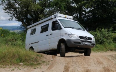 Mercedes Sprinter 313 4×4 mit 3t AHK, Untersetzung, Sperren u. Klima