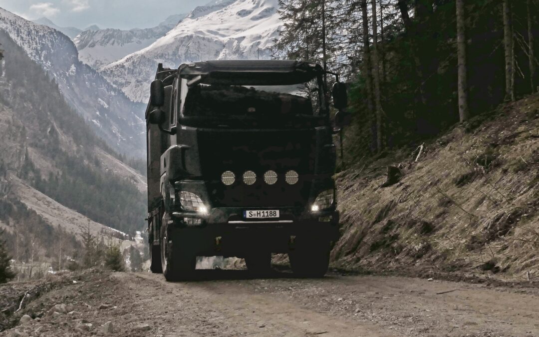 Zirbenbox auf Tatra 4 x 4