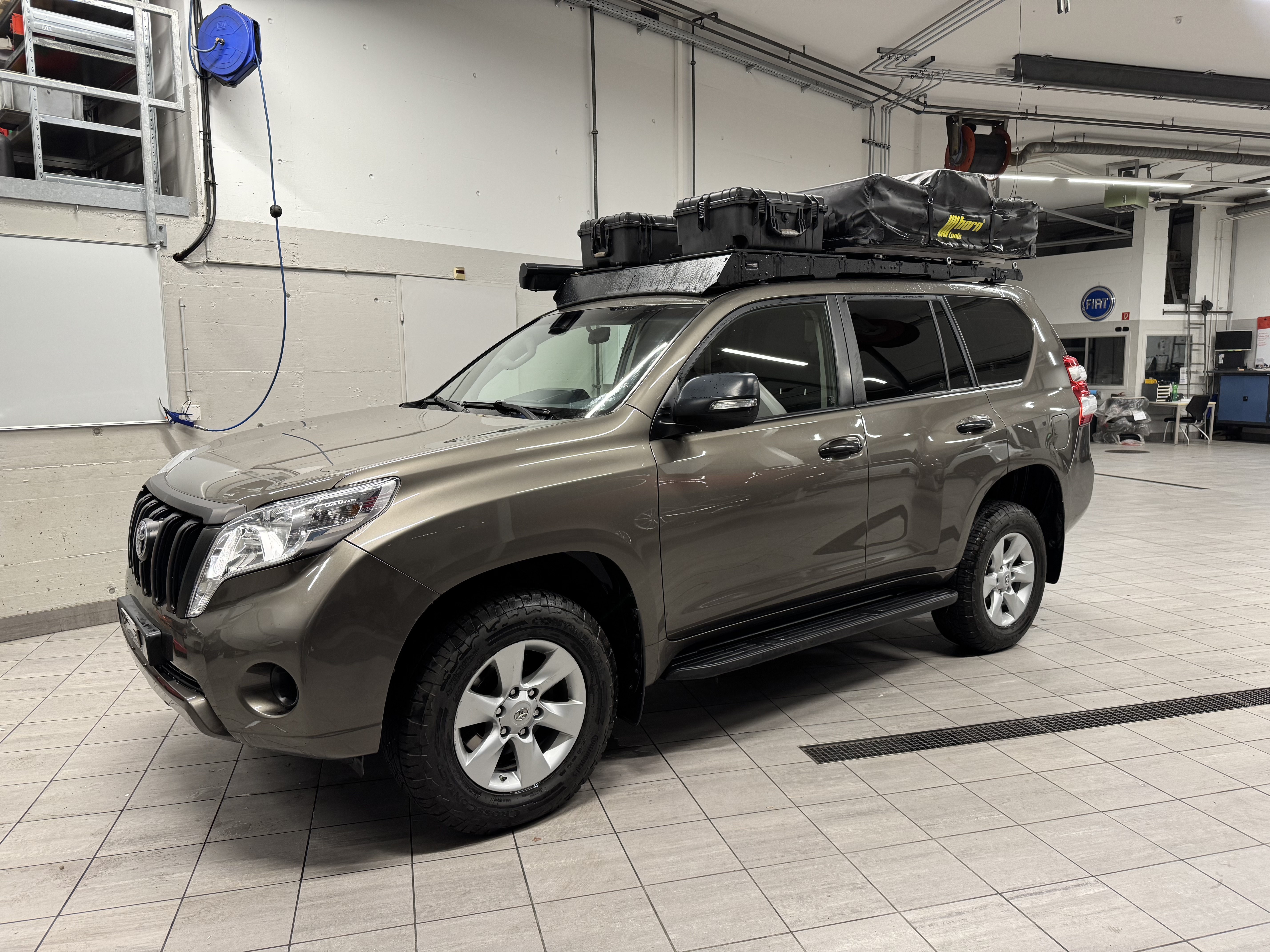Toyota Land Cruiser 3.0 Offroad Camper