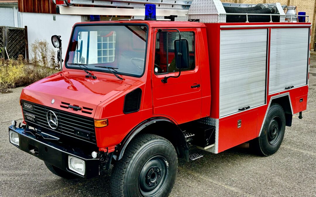Mercedes-Benz Unimog U 1250 L